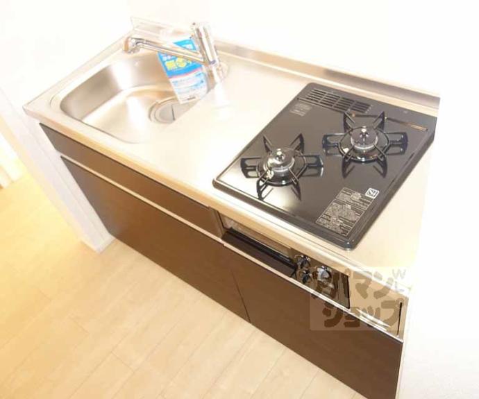 【プログレスⅦ番館西屋敷】間取