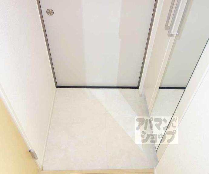 【プログレスⅦ番館西屋敷】間取