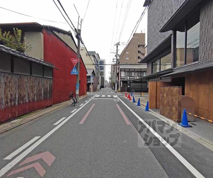 【Ｖｉｎｅ　Ｏａｋ　Ｒａｂｂｉ（バインオーク　ラビ）】間取