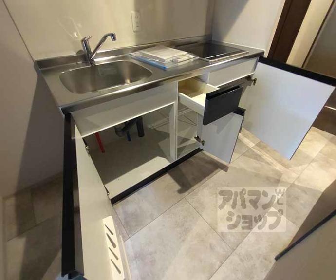 【Ｖｉｎｅ　Ｏａｋ　Ｒａｂｂｉ（バインオーク　ラビ）】間取