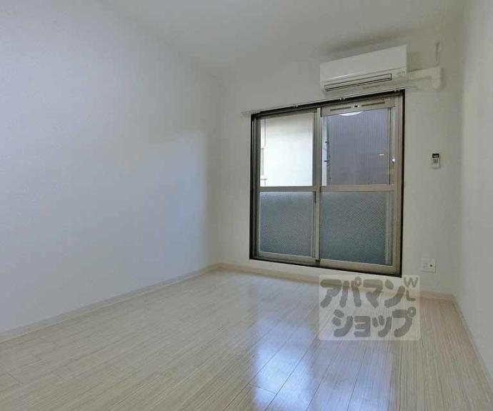 【セブンスヘヴン黒門三条】間取