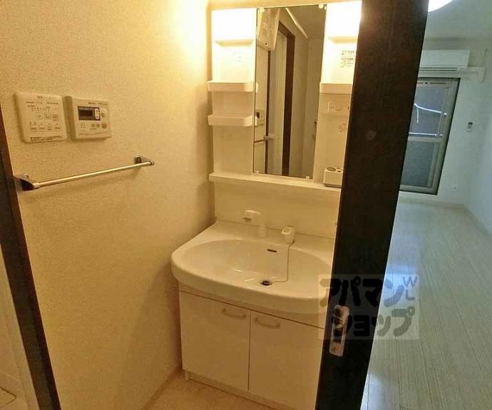 【セブンスヘヴン黒門三条】間取