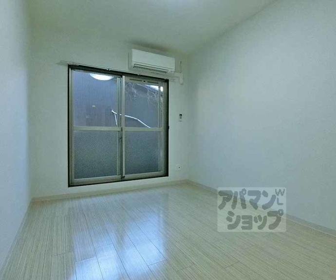 【セブンスヘヴン黒門三条】間取