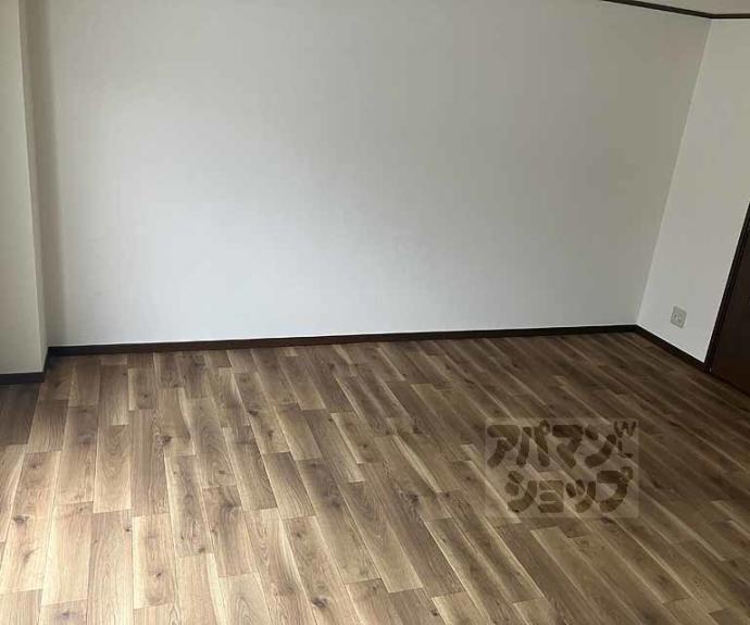 【ソルアモール亀岡】間取