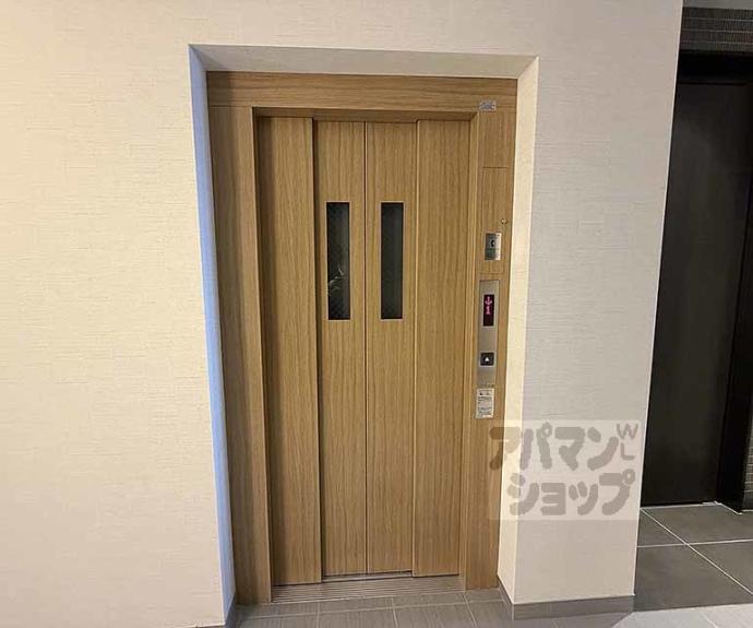 【シャーメゾン　西ノ京】間取