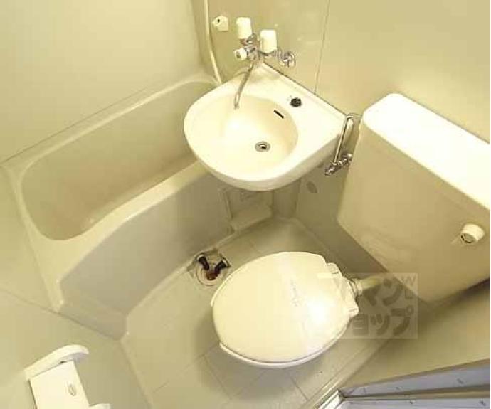 【メゾンポエムⅢ】間取