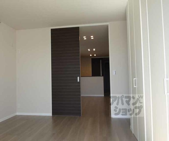 【シャーメゾン華】間取