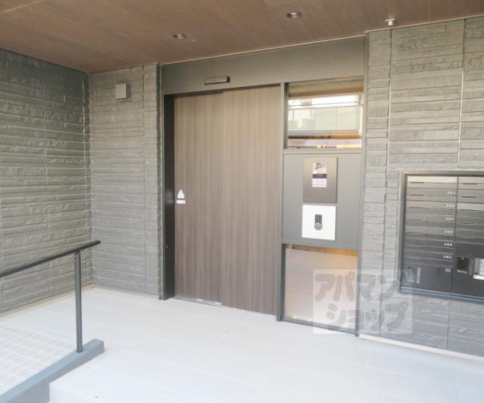 【シャーメゾン西ノ京】間取