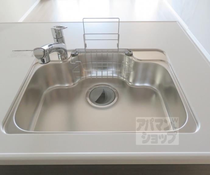 【シャーメゾン西ノ京】間取