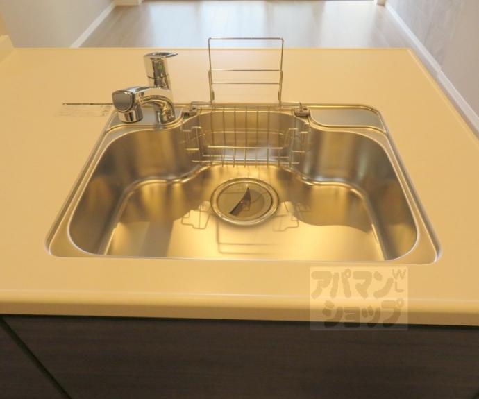 【シャーメゾン西ノ京】間取