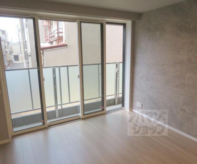 【シャーメゾン西ノ京】間取