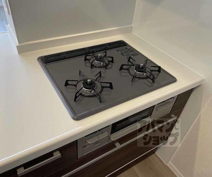 【シャーメゾン　ル・ボヌール】間取