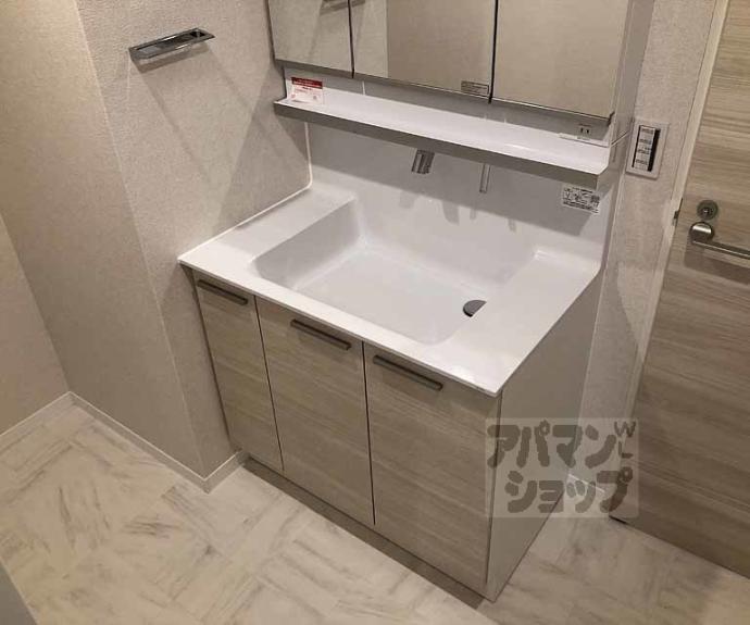 【シャーメゾン　ル・ボヌール】間取