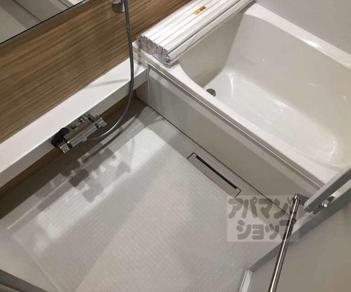 【シャーメゾン　ル・ボヌール】間取