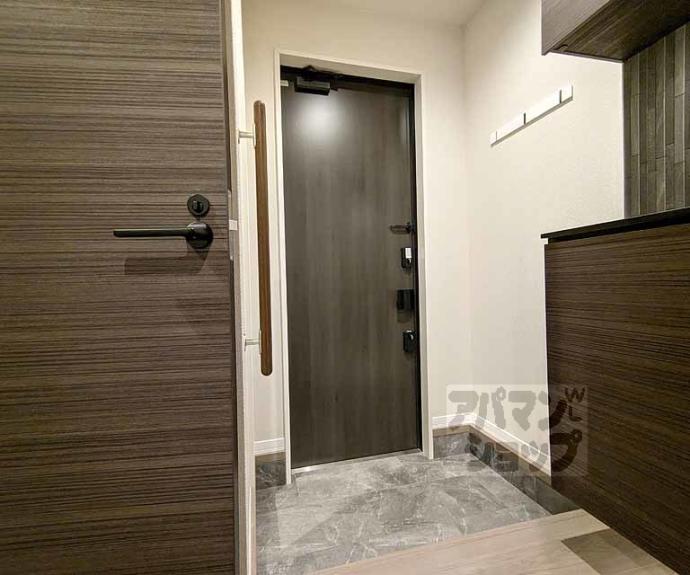 【シャーメゾン　太秦天神川】間取