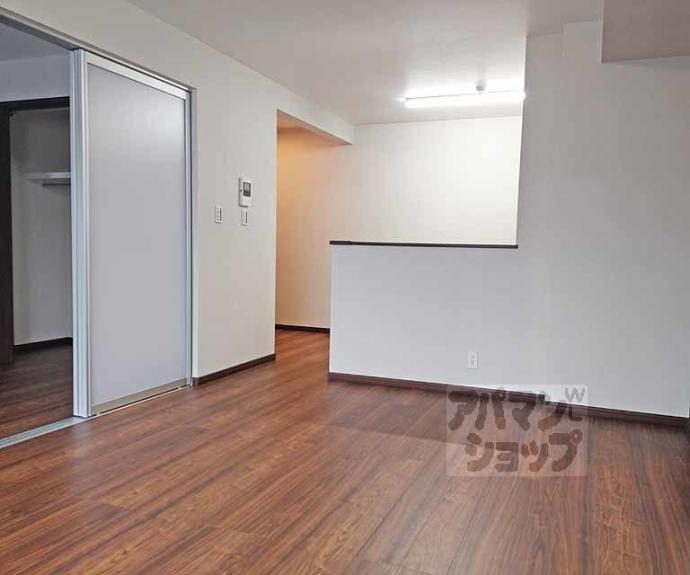 【ＭＯＣＸＩＯＮ桃山】間取