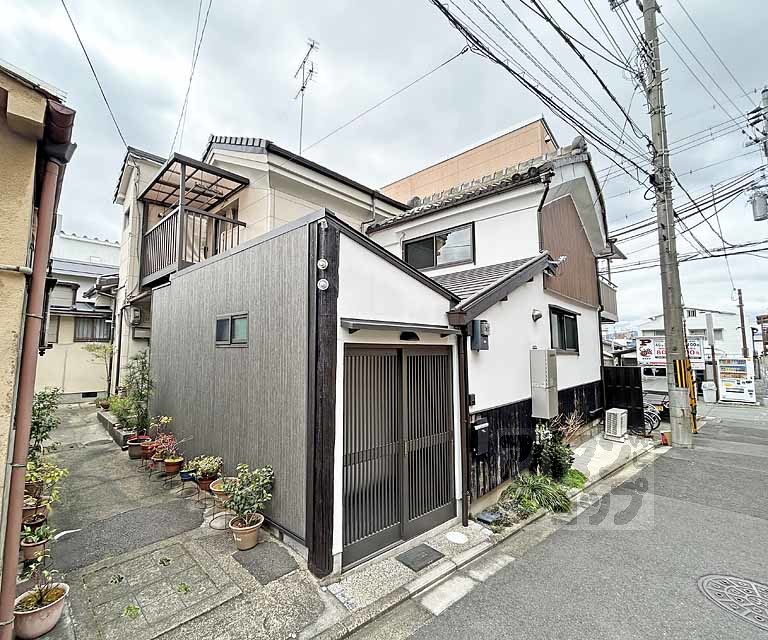 深草北新町貸家（土蔵の家）