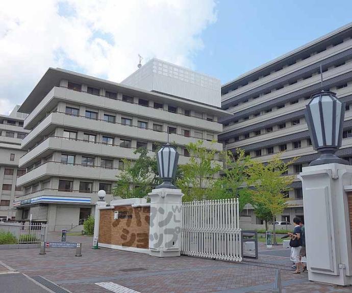 【ヴェルビュ二条城東】間取