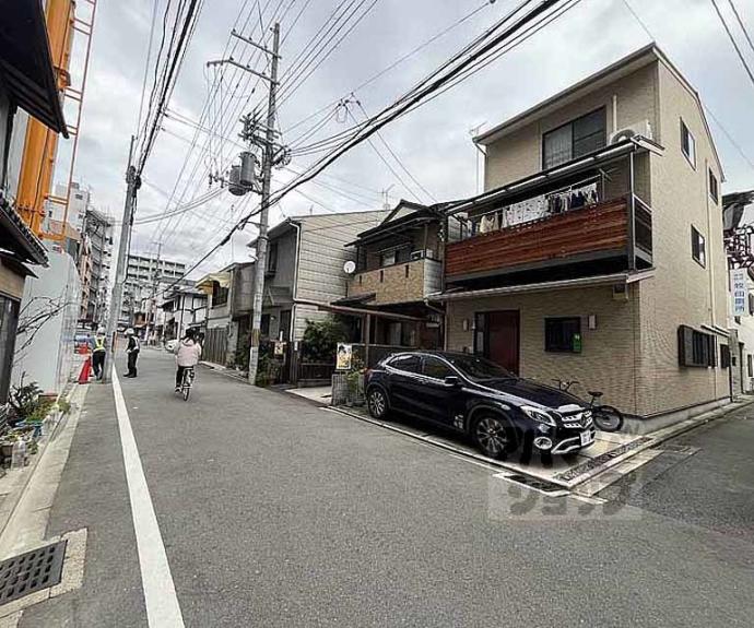 【ソルテラス京都西院　ＳＴＡＴＩＯＮ　ＳＩＤＥ】間取