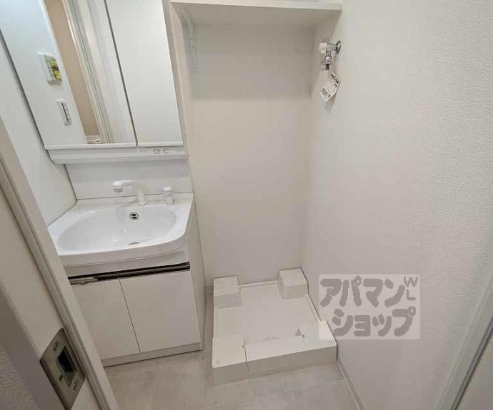 【ソルテラス京都西院 STATION SIDE】間取