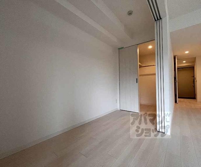 【ソルテラス京都西院　ＳＴＡＴＩＯＮ　ＳＩＤＥ】間取