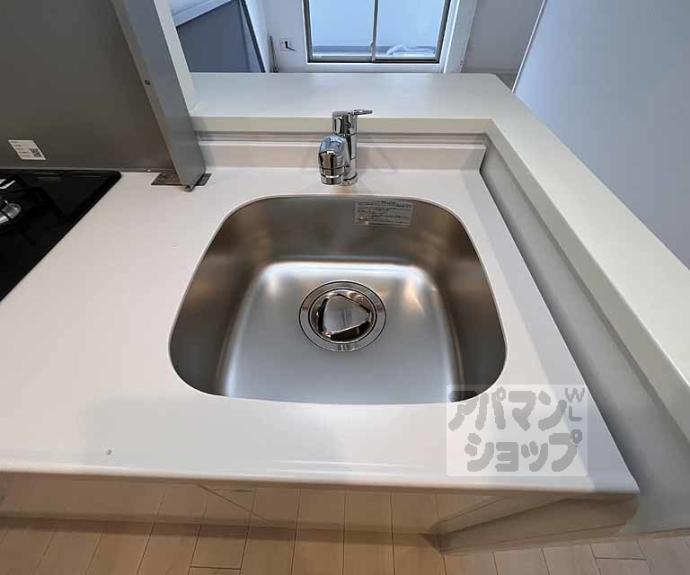 【ソルテラス京都西院　ＳＴＡＴＩＯＮ　ＳＩＤＥ】間取