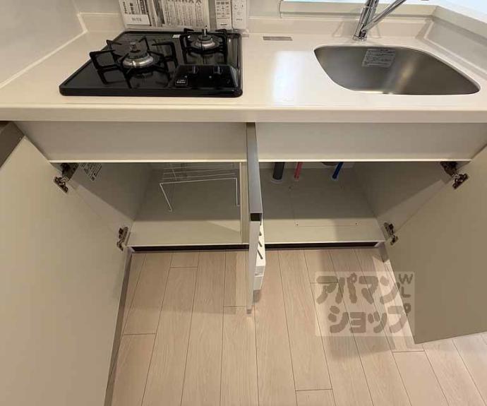 【ソルテラス京都西院　ＳＴＡＴＩＯＮ　ＳＩＤＥ】間取