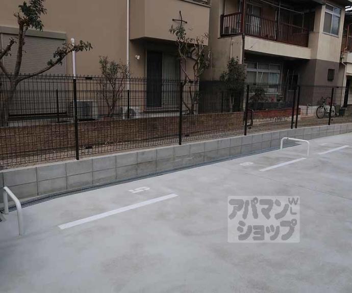 【グレーヌ東寺】間取