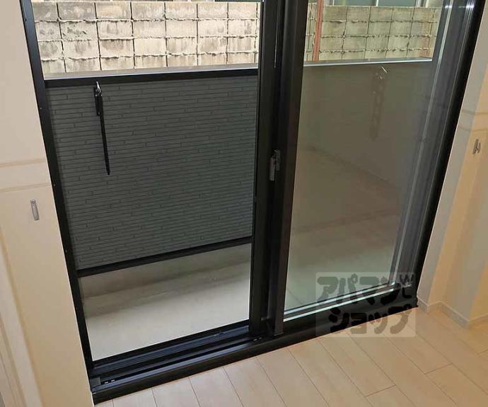 【グレーヌ東寺】間取