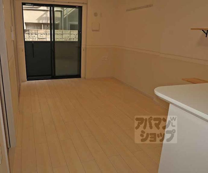 【グレーヌ東寺】間取