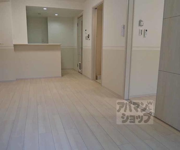 【グレーヌ東寺】間取