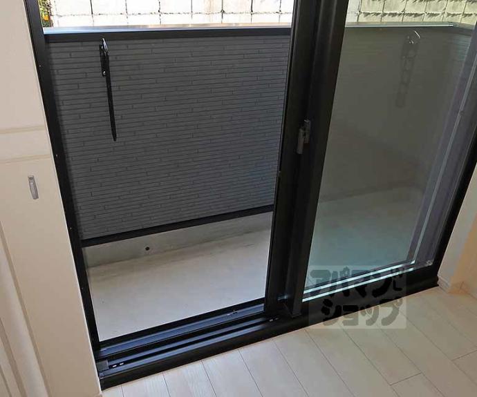 【グレーヌ東寺】間取