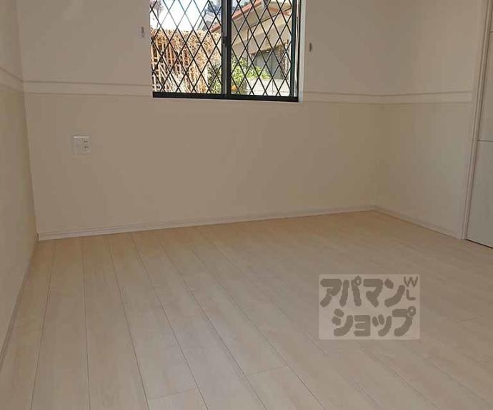 【グレーヌ東寺】間取