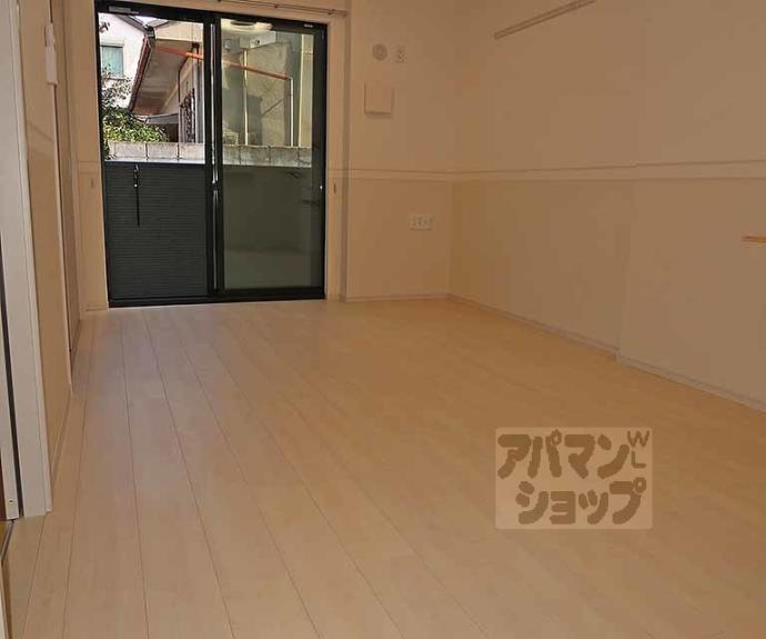 【グレーヌ東寺】間取