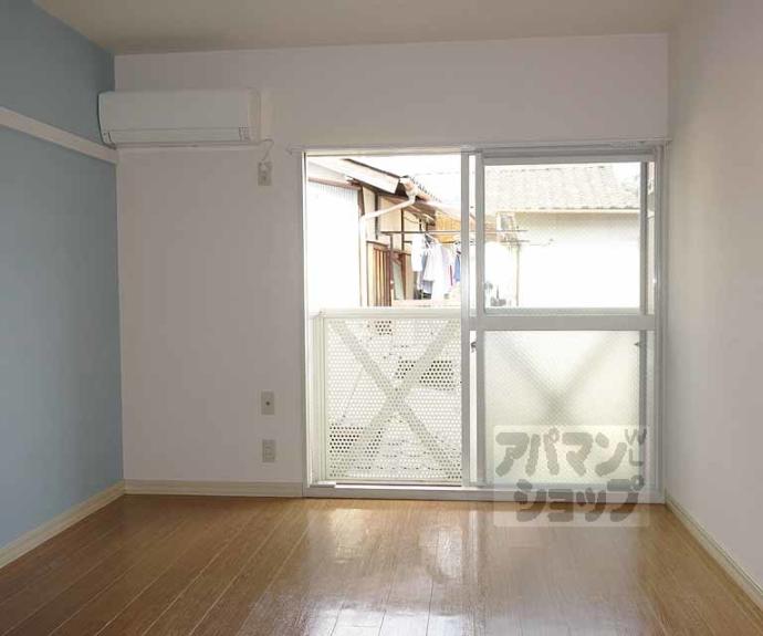 【クローバーハウス御陵】間取