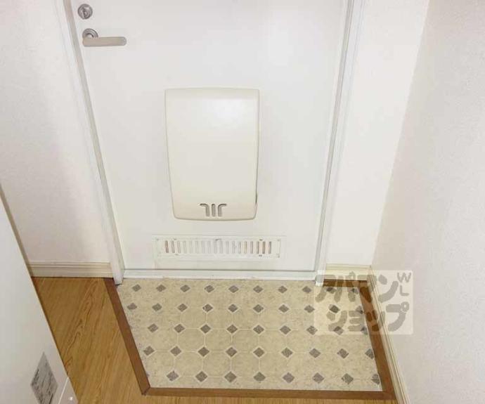 【クローバーハウス御陵】間取