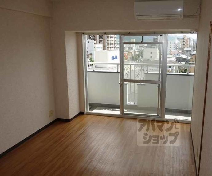 【サンサーラ21】間取