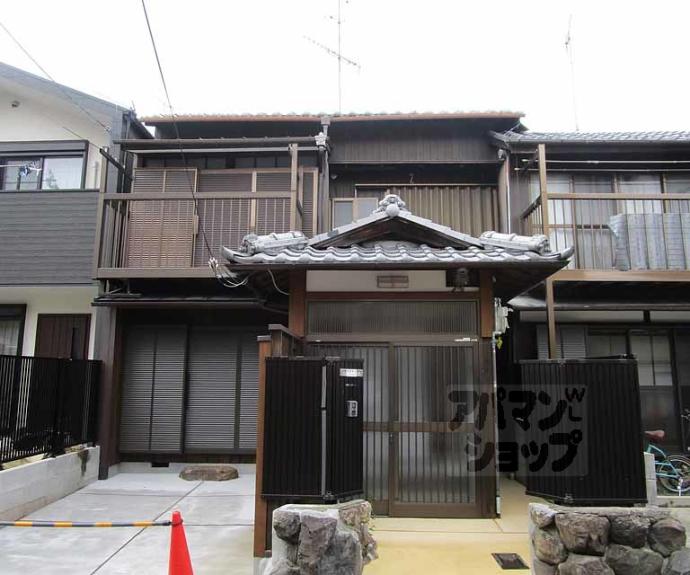 【紫野石龍町２０貸家】