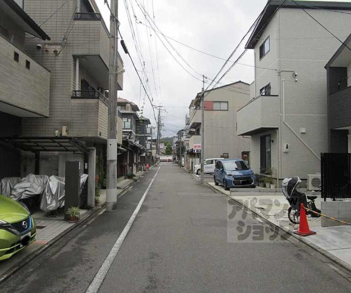 【紫野石龍町２０貸家】