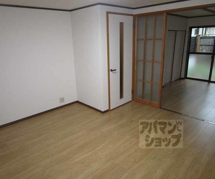 【紫野石龍町20貸家】