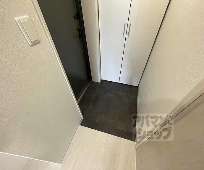 【ＣＲＥＳＴ　ＴＡＰＰ京都丹波口Ⅱ】間取