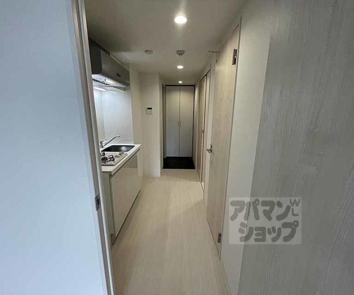 【ＣＲＥＳＴ　ＴＡＰＰ京都丹波口Ⅱ】間取