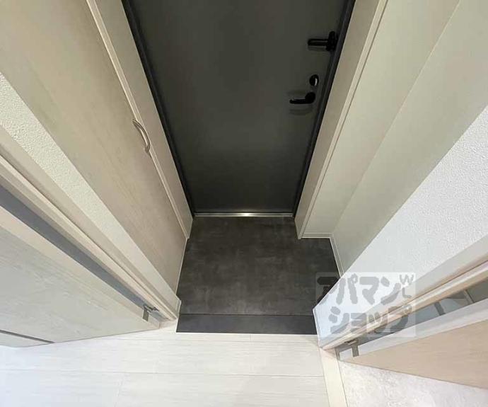 【ＣＲＥＳＴ　ＴＡＰＰ京都丹波口Ⅱ】間取