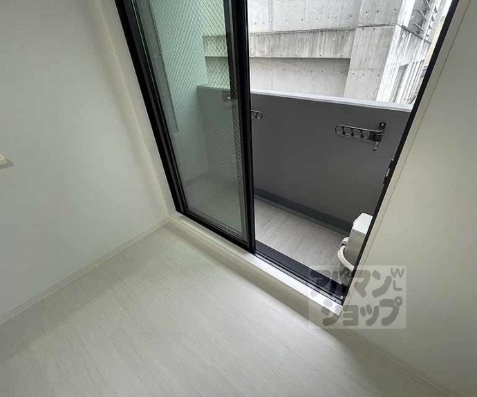 【ＣＲＥＳＴ　ＴＡＰＰ京都丹波口Ⅱ】間取