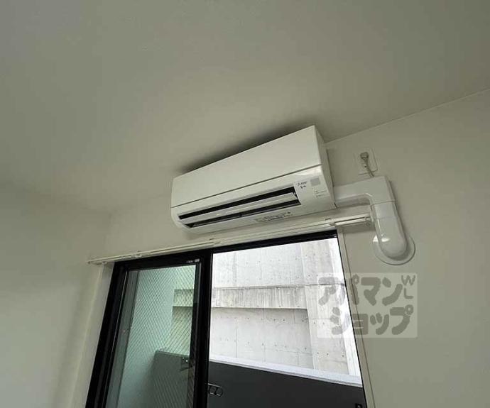 【ＣＲＥＳＴ　ＴＡＰＰ京都丹波口Ⅱ】間取