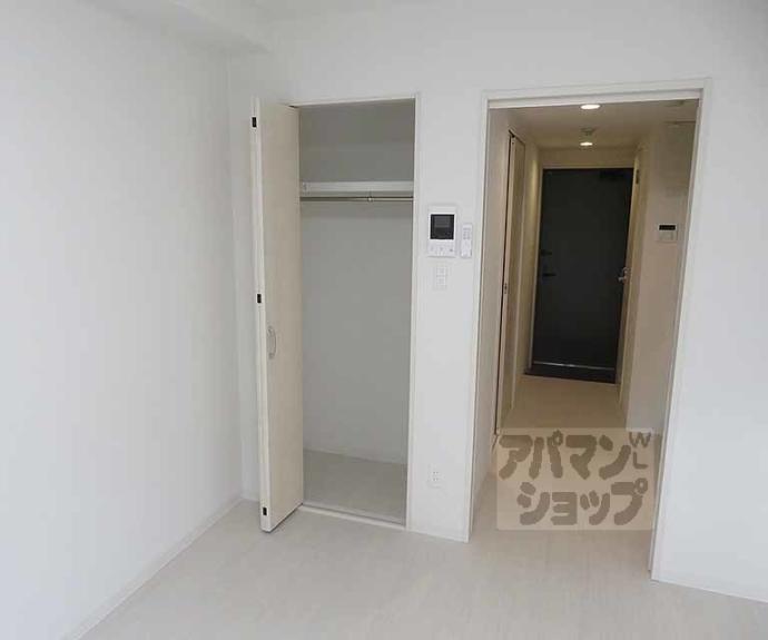 【ＣＲＥＳＴ　ＴＡＰＰ京都丹波口Ⅱ】間取