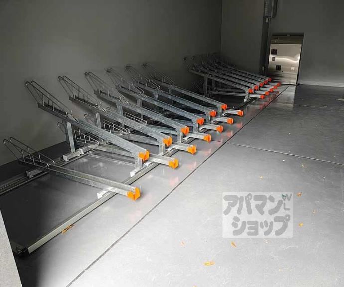 【ＣＲＥＳＴ　ＴＡＰＰ京都丹波口Ⅱ】間取