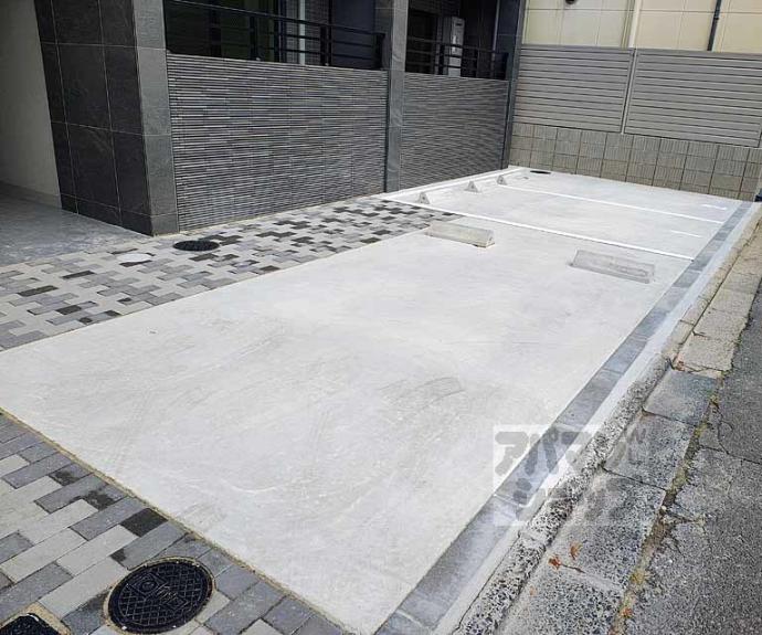 【ＣＲＥＳＴ　ＴＡＰＰ京都丹波口Ⅱ】間取