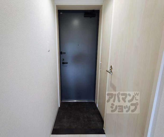 【ＣＲＥＳＴ　ＴＡＰＰ京都丹波口Ⅱ】間取