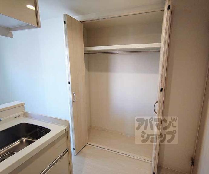 【ＣＲＥＳＴ　ＴＡＰＰ京都丹波口Ⅱ】間取